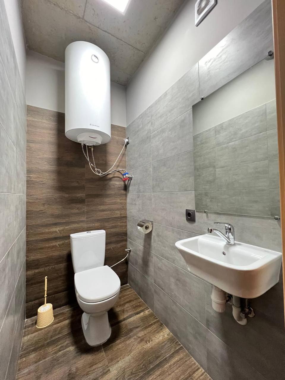 Moonlight Hostel Lviv Exterior photo